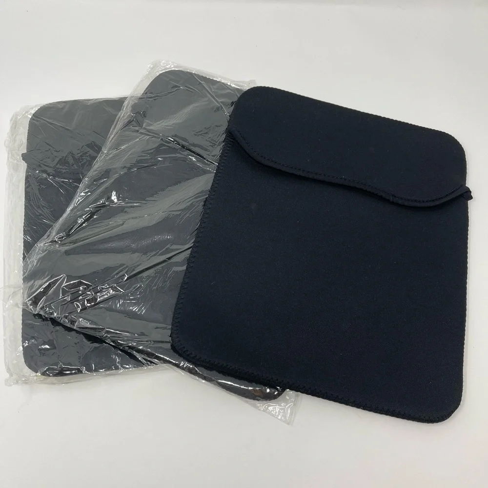 Mini neoprene laptop / tablet sleeve black NWT
